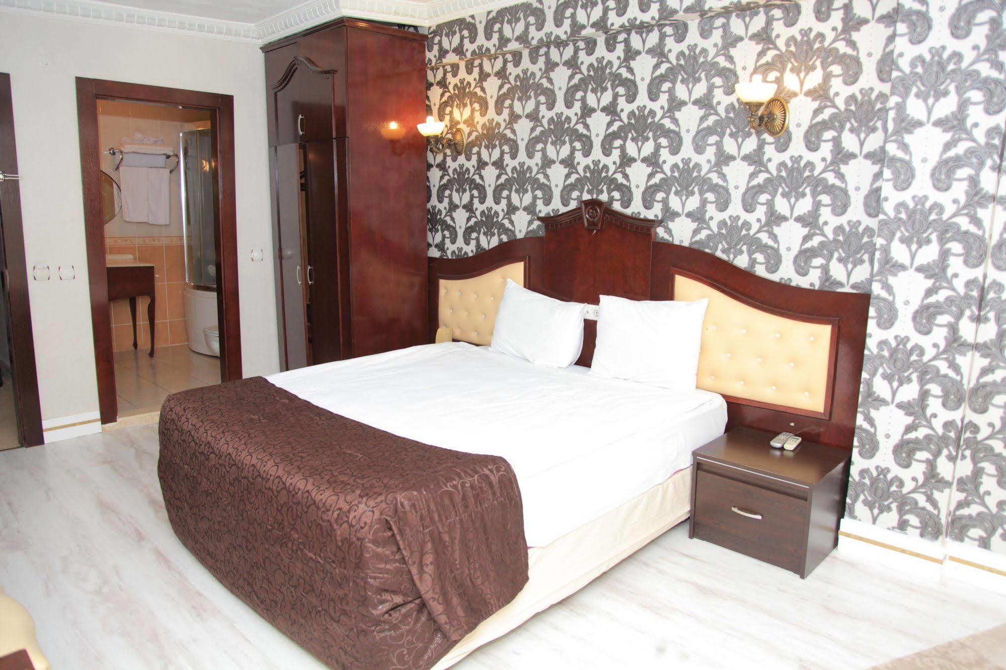 Royal Anka Hotel Анкара Экстерьер фото