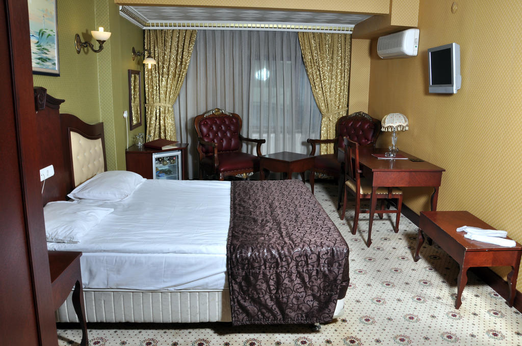 Royal Anka Hotel Анкара Экстерьер фото